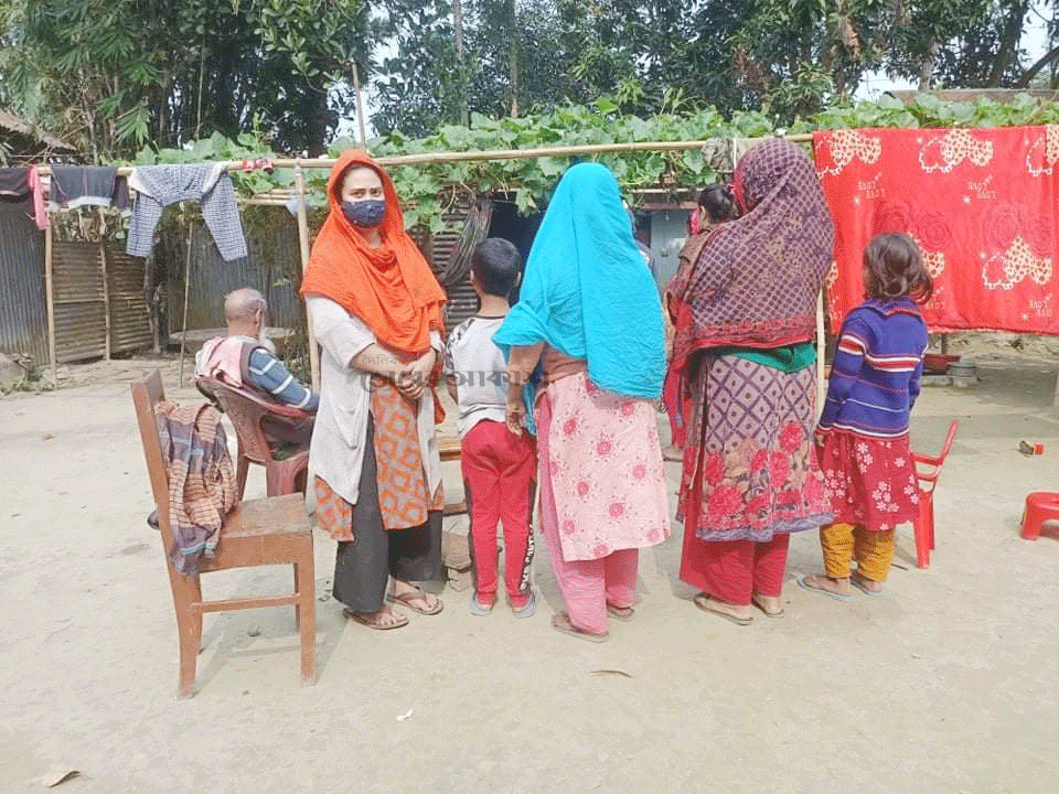 টিউবওয়েলের পানিতে ‘নেশা দ্রব্য’, অসুস্থ ১২