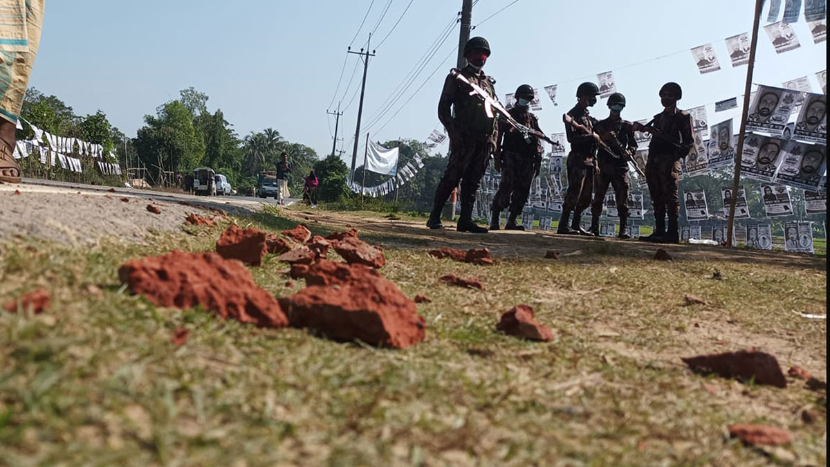 সাতকানিয়ার ১৬ ইউপির মধ্যে ১০টি নৌকার