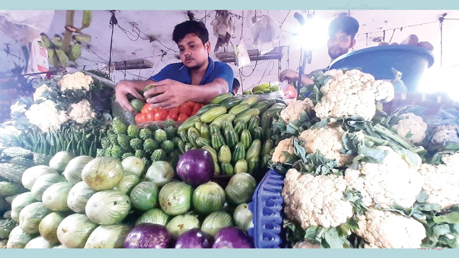 কমেছে মোটা চালের দাম, সবজি-ডিমেও স্বস্তি