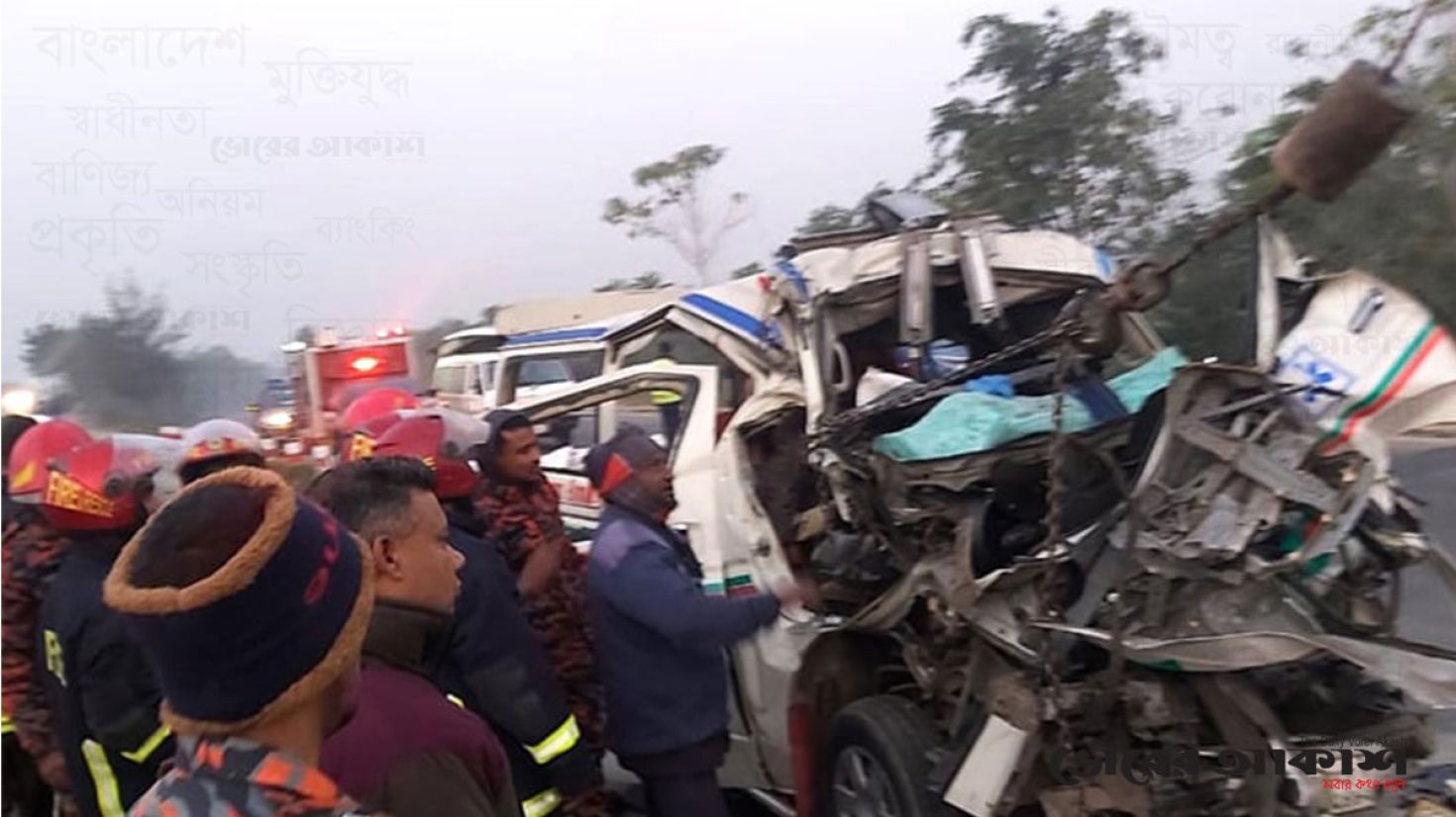 শরীয়তপুরে ট্রাক - অ্যাম্বুলেন্স দুর্ঘটনা: নিহত ৬