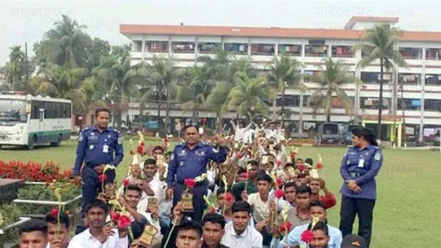 নেত্রকোনায় তদবির ছাড়াই পুলিশে চাকরি পেলেন ৮৬ জন