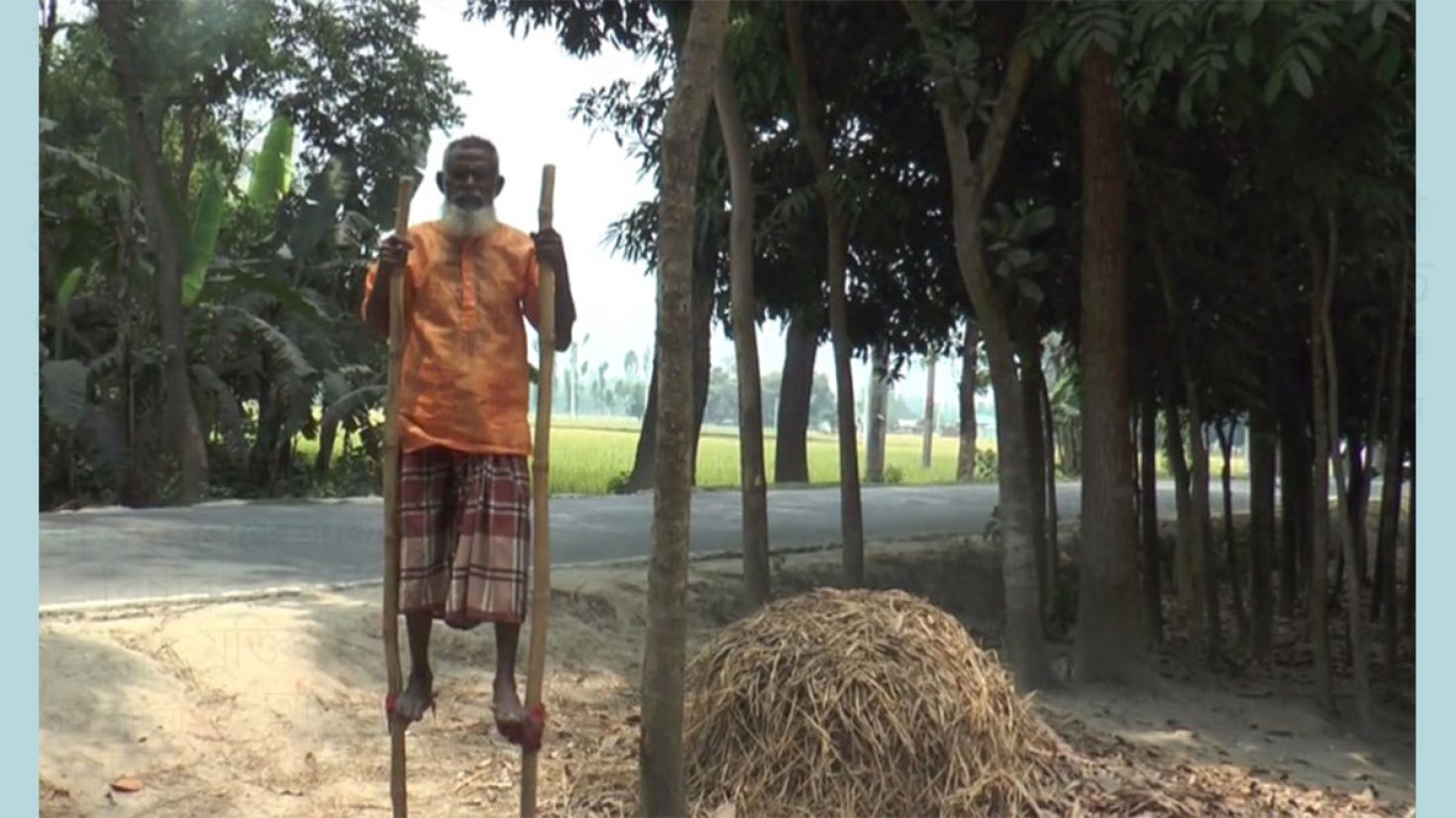 রণ পায়ে হেঁটে বেড়াচ্ছেন সাহাবুউদ্দিন