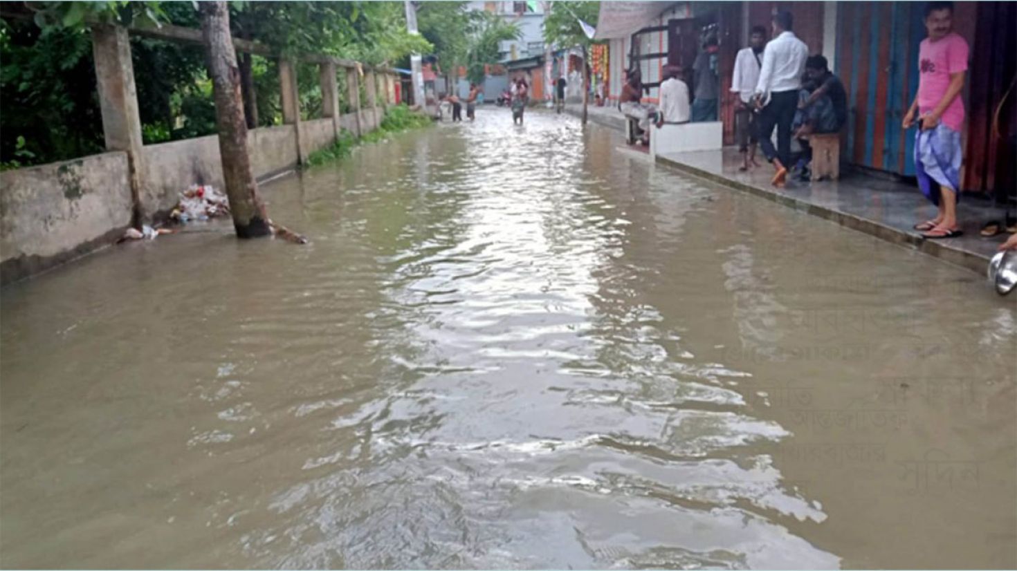 বৃষ্টি হলেই বাড়ে জনভোগান্তি