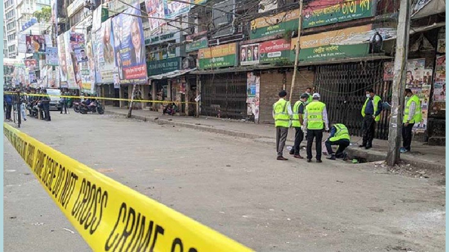 নয়াপল্টনের বিএনপির কেন্দ্রীয় কার্যালয়ের ক্রাইমসিন বেষ্টনী প্রত্যাহার করেছে পুলিশ