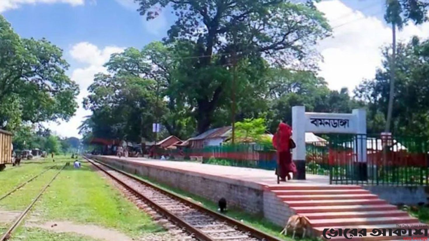 বুড়িমারী এক্সপ্রেস বামনডাঙ্গায় বিরতির দাবি
