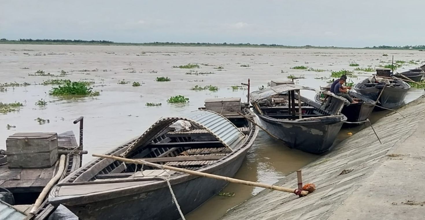 গাইবান্ধায় উজানের ঢলে আবারো বাড়ছে নদ-নদীর পানি