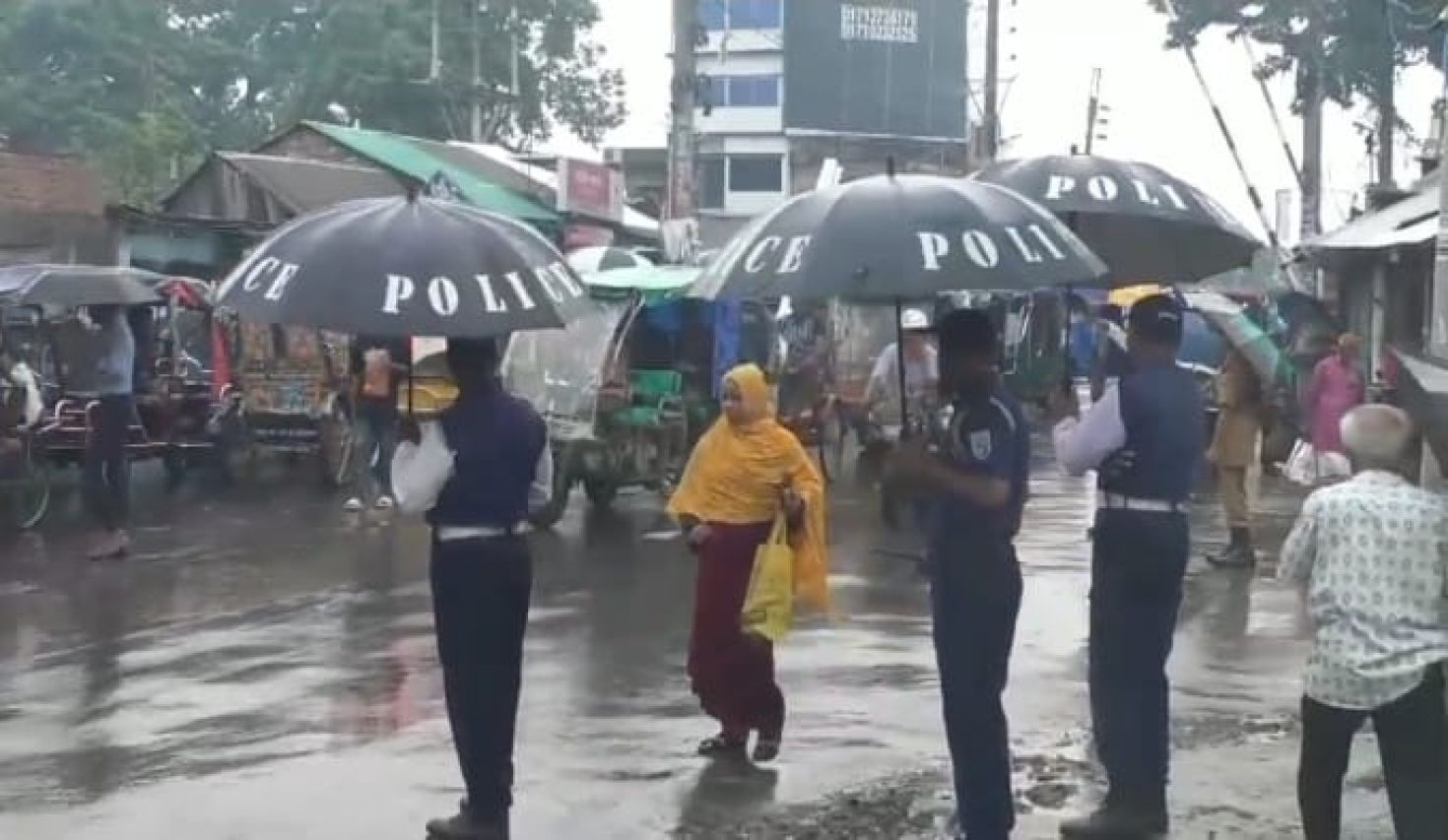 গাইবান্ধায় পুলিশের দায়িত্বের কার্যক্রম শুরু