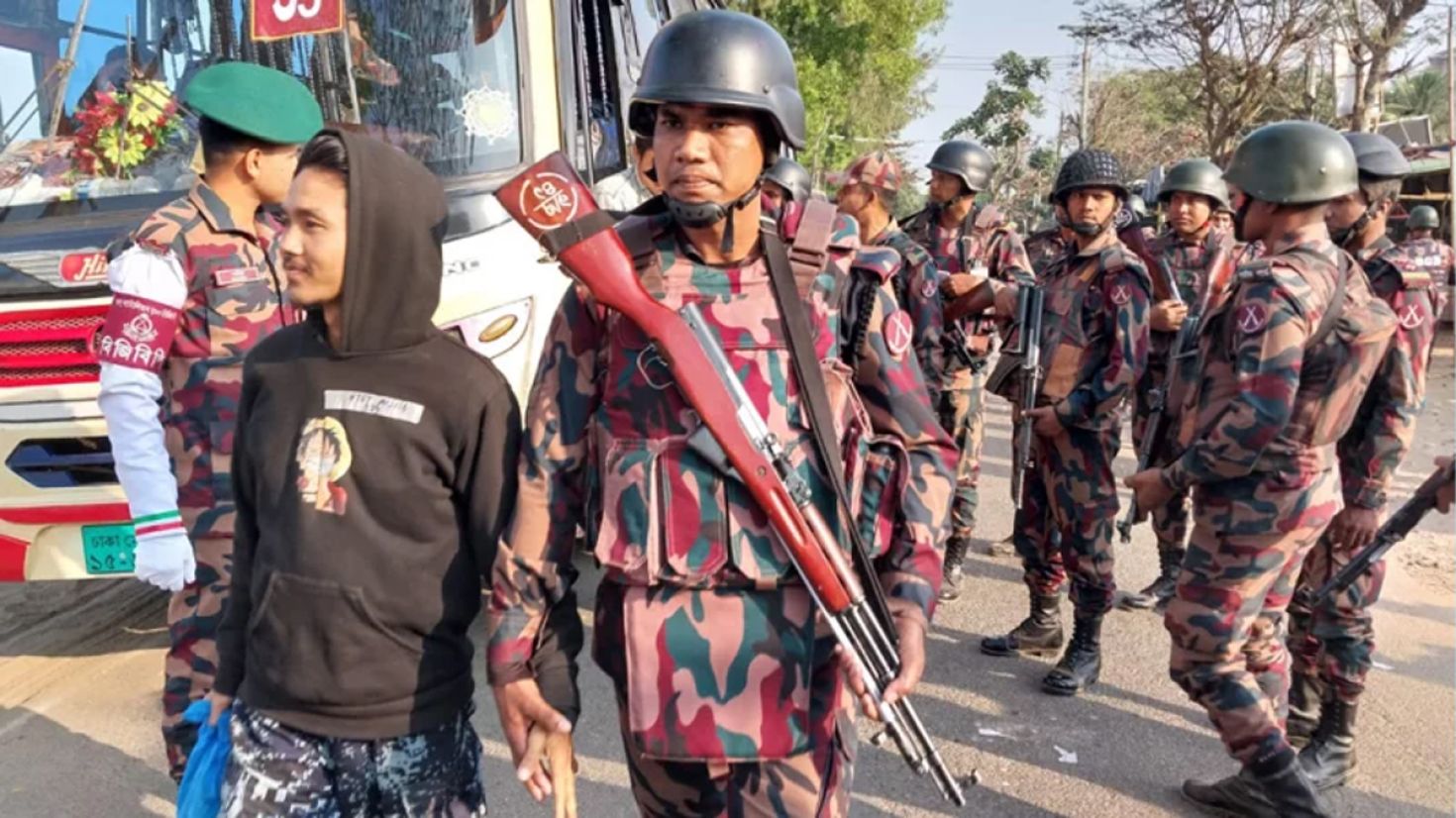 আগস্টে সাড়ে ৪ হাজার মিয়ানমার
নাগরিককে দেশে পাঠালো বিজিবি