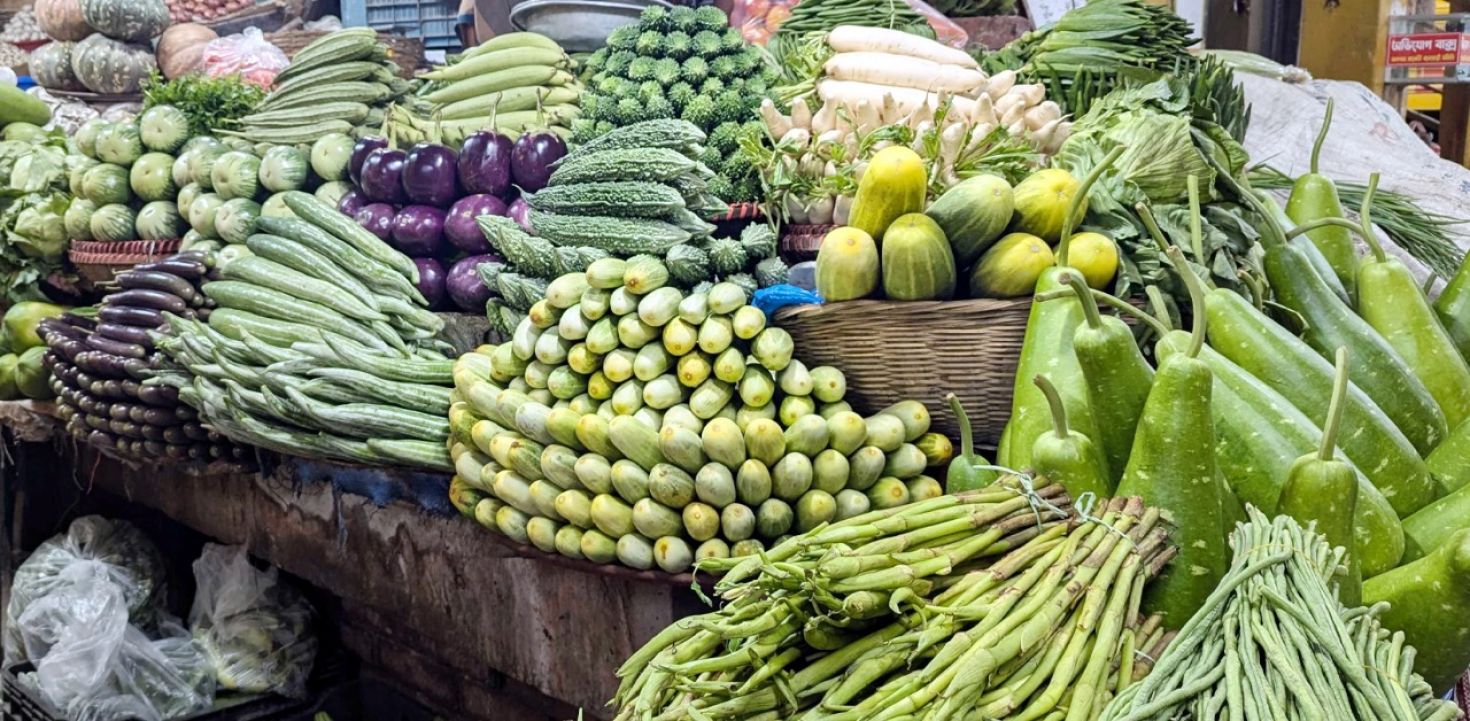 চট্টগ্রামের বাজারে ক্রেতার নাভিশ্বাস