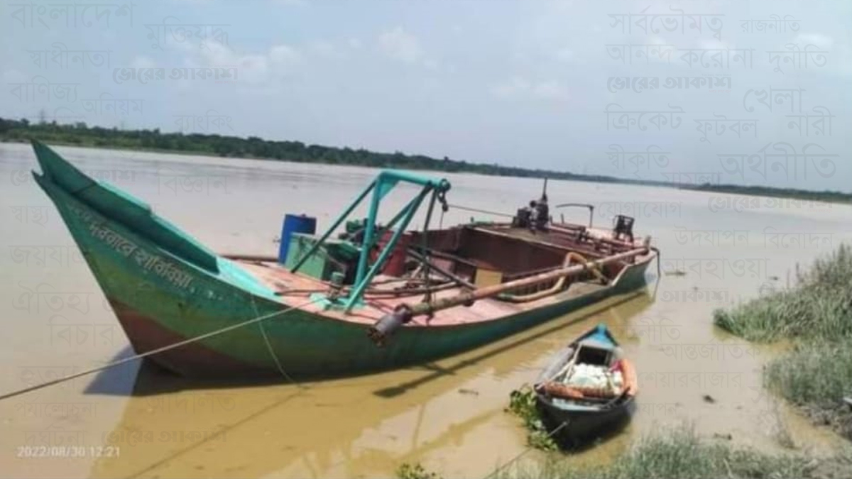 অবৈধ বালু উত্তোলন বন্ধে অভিযান