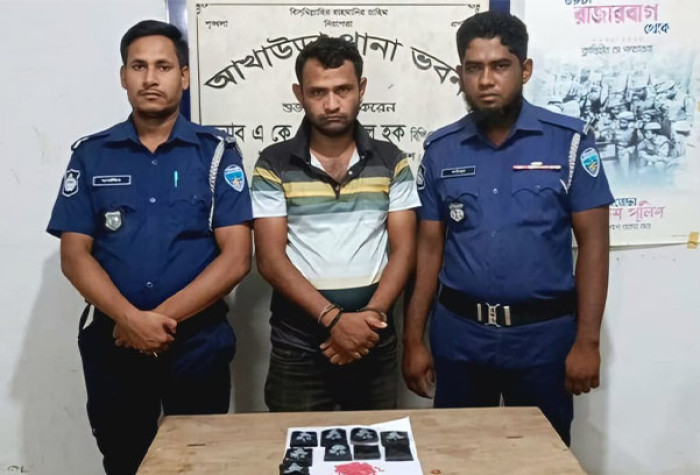 আখাউড়ায় ইয়াবাসহ মাদক কারবারী আটক