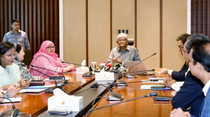 এনবিআর কর্মকর্তাদের বিরুদ্ধে দুদকের তদন্তে সরকারের হস্তক্ষেপ নেই: অর্থ উপদেষ্টা