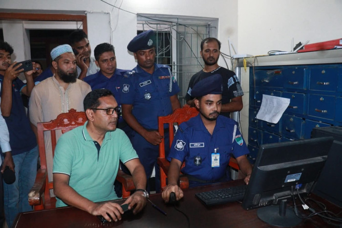 সাতক্ষীরায় ঘরে বসেই মিলবে জিডি সেবা