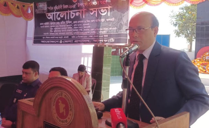 ঝালকাঠিতে শহিদ বুদ্ধিজীবী দিবস পালন